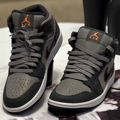 Air Jordan 1 Mid SE