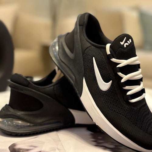Nike Air Max 270 GO