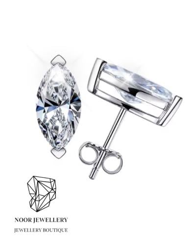 Marquise solitaire calssic