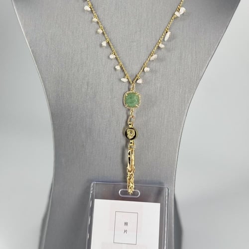 Id holder-gold&white quartz