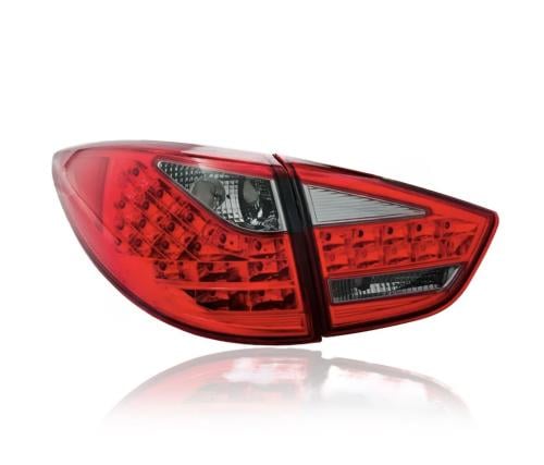 Tucson 2011-2015 rear light set, what is the shape...