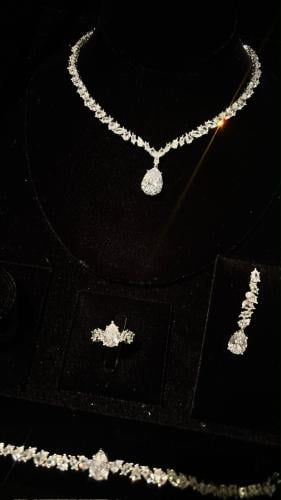 Pear silver