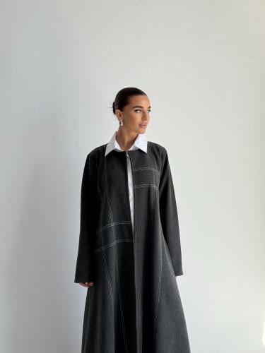 Grey muse