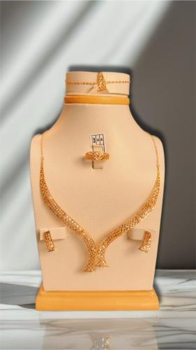 طقم شبكة انيق وفاخر ذهب صافي عيار 21