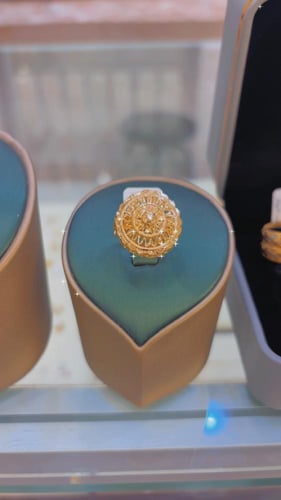 بكج عروسة ذهب صافي عيار 21