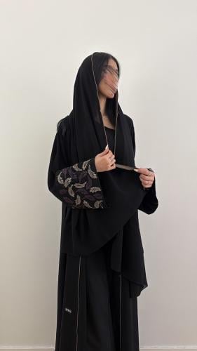 E2 Liann Abaya