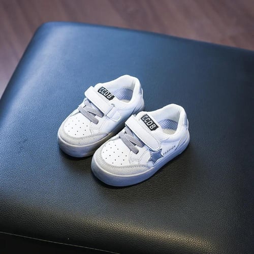 أحذية رياضية بنعل ناعم للأطفال