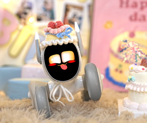 لبس الروبوت لونا Dream Cake