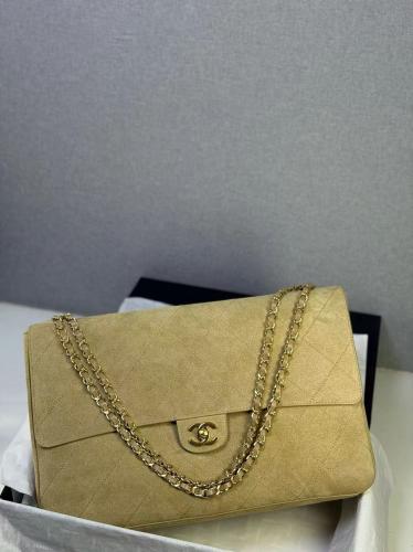 CHANEL FLAP CLASSIC size 36cm