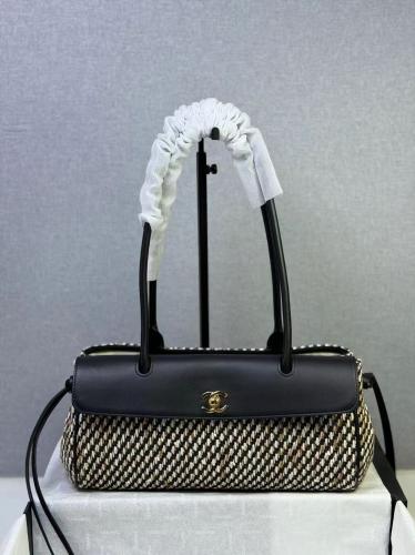 CHANEL 26ss size 30.5cm