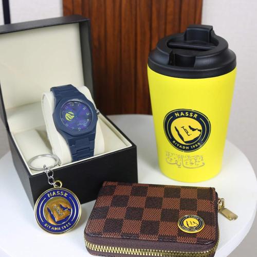 طقم ساعة وكوب وميدالية بشعار نادي النصر