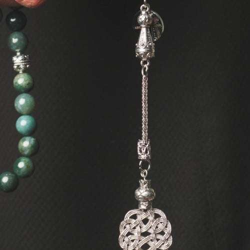 مسباح حجر عقيق عشبي 33 خرزة