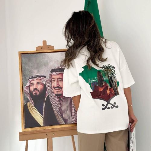 تيشيرت اليوم الوطني السعودي 96 تصميم سمو الأمير | LAXEN