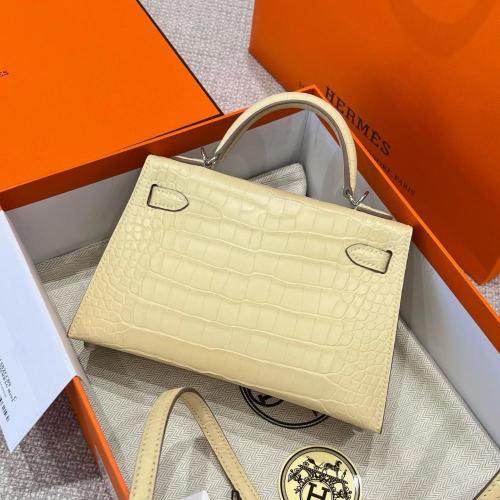 ايرميز كيلي ميني Kelly Mini مقاس 19