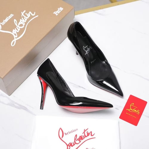 كعب لوبوتان | Louboutin Heels