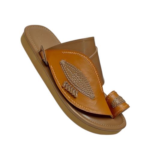 Natural leather embroidered in camel and beige colors