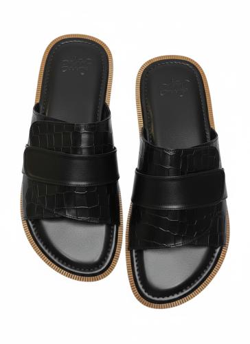 Genuine leather with snake pattern, green and maro...