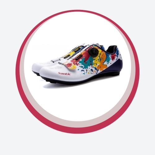 حذاء سانتك بفتحات تهوية بتصميم عصري ملون