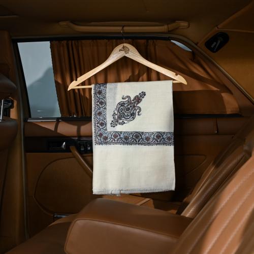 شال الخيالة صوف 2013