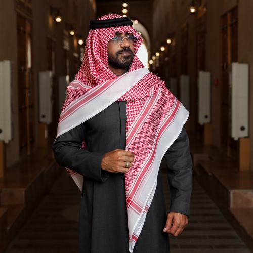 شماغ احمر BUGATTI الايطالي دم الغزال BU-13 آخر إصد...