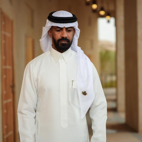 شماغ ابيض فلياني الأيطالي