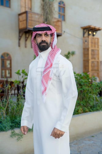 شماغ VOLCANO احمر كلاسيك آخر إصدار