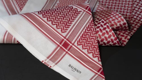 شماغ BALMAIN الأحمر BLT آخر إصدار .