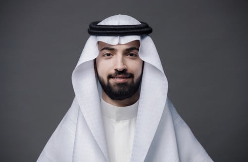 شماغ العطار ابيض