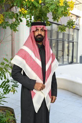 شماغ بروجيه سيجنتشر احمر وبيج دم الغزال