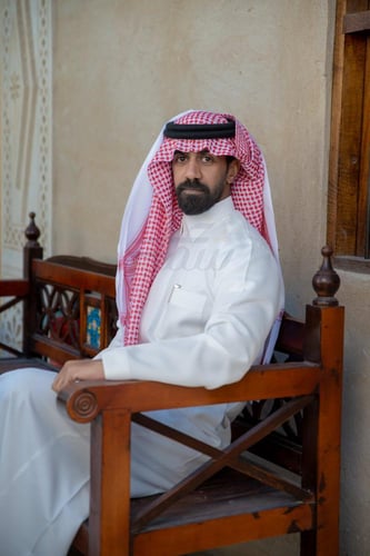 شماغ VOLCANO احمر كلاسيك آخر إصدار