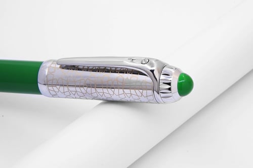 قلم فاخر فضي واخضرّ موديل G112