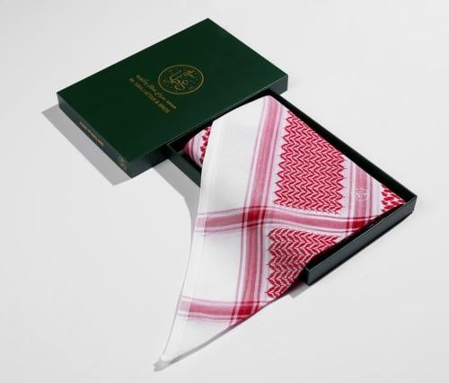 شماغ كلاسيك عنبر 2026