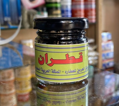 قطران خام غير مخفف.