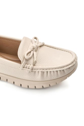 حذاء فلات كاجوال طبي كعب متوسط مزين بشريطة على شكل...