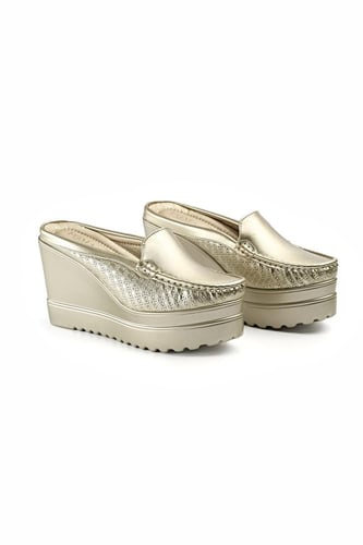 حذاء كعب عالي طبي سابو بلمعة مفتوح من الخلف مزخرف...