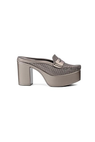 حذاء كعب عالي طبي مفتوح من الخلف مزين بشريط جلدي ع...