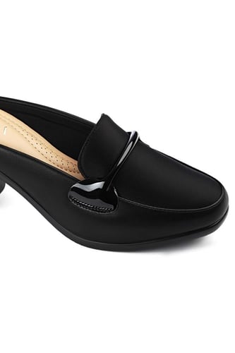 حذاء كعب متوسط طبي مفتوح من الخلف بدون لمعة وكعب م...