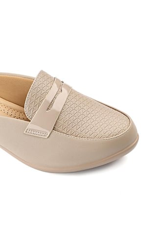 حذاء كعب متوسط طبي انيق ومريح بلمعة مفتوح من الخلف...