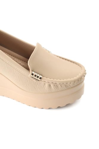 حذاء كعب عالي طبي سابو مغلق من الخلف بلمعة خفيفة ب...