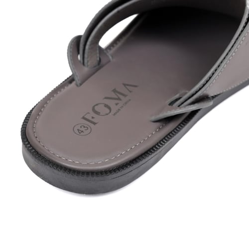 احذية شرقية