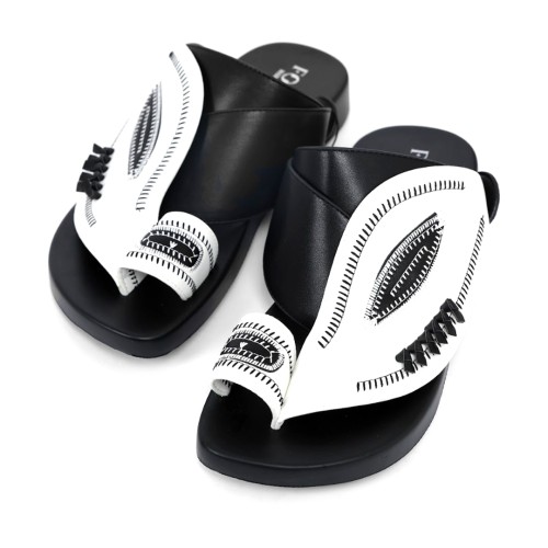 احذية شرقية