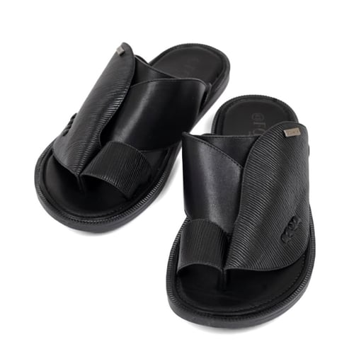 احذية شرقية