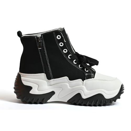 سنيكرز نسائي كاجوال