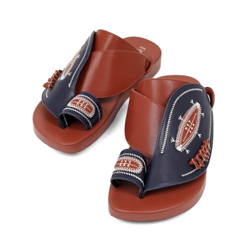 احذية شرقية