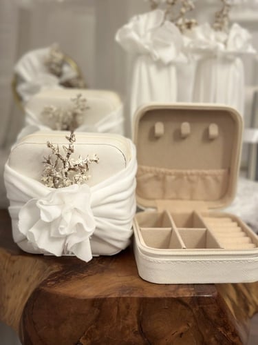 باكيج الانيق ( 40 قطعة )