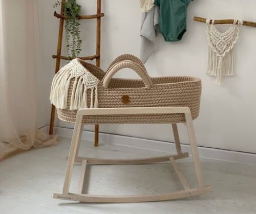 حامل سرير بيبي