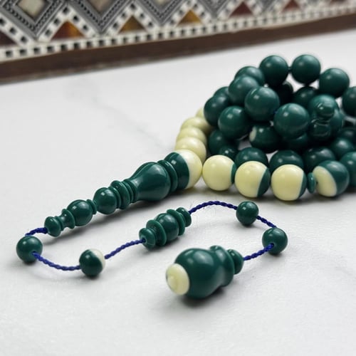 مسباح بلياردو اخضر