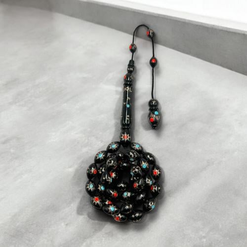 سبحه يسر مطعمه بالذهب عيار ١٨ مع لمسه من الفيروز و...