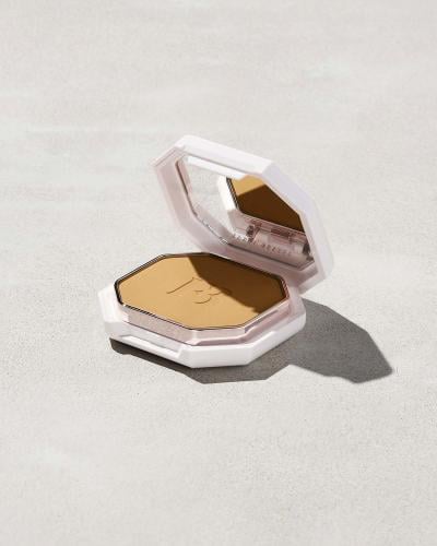 فاونديشن بودرة فنتي بيوتي Pro Filt’r Soft Matte –...