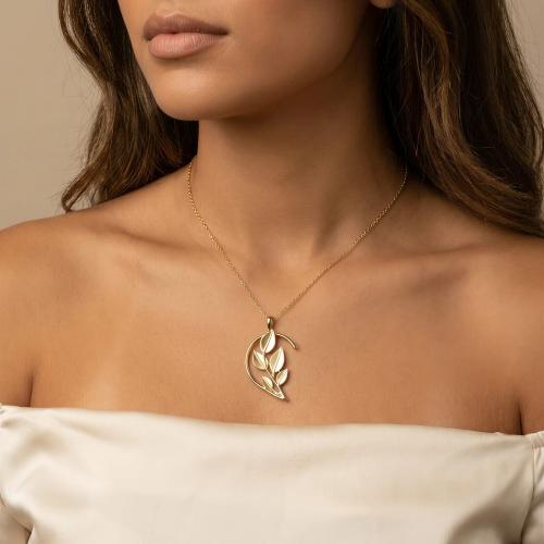 قلادة دائرة الأغصان الذهبية | Branch Circle Necklace